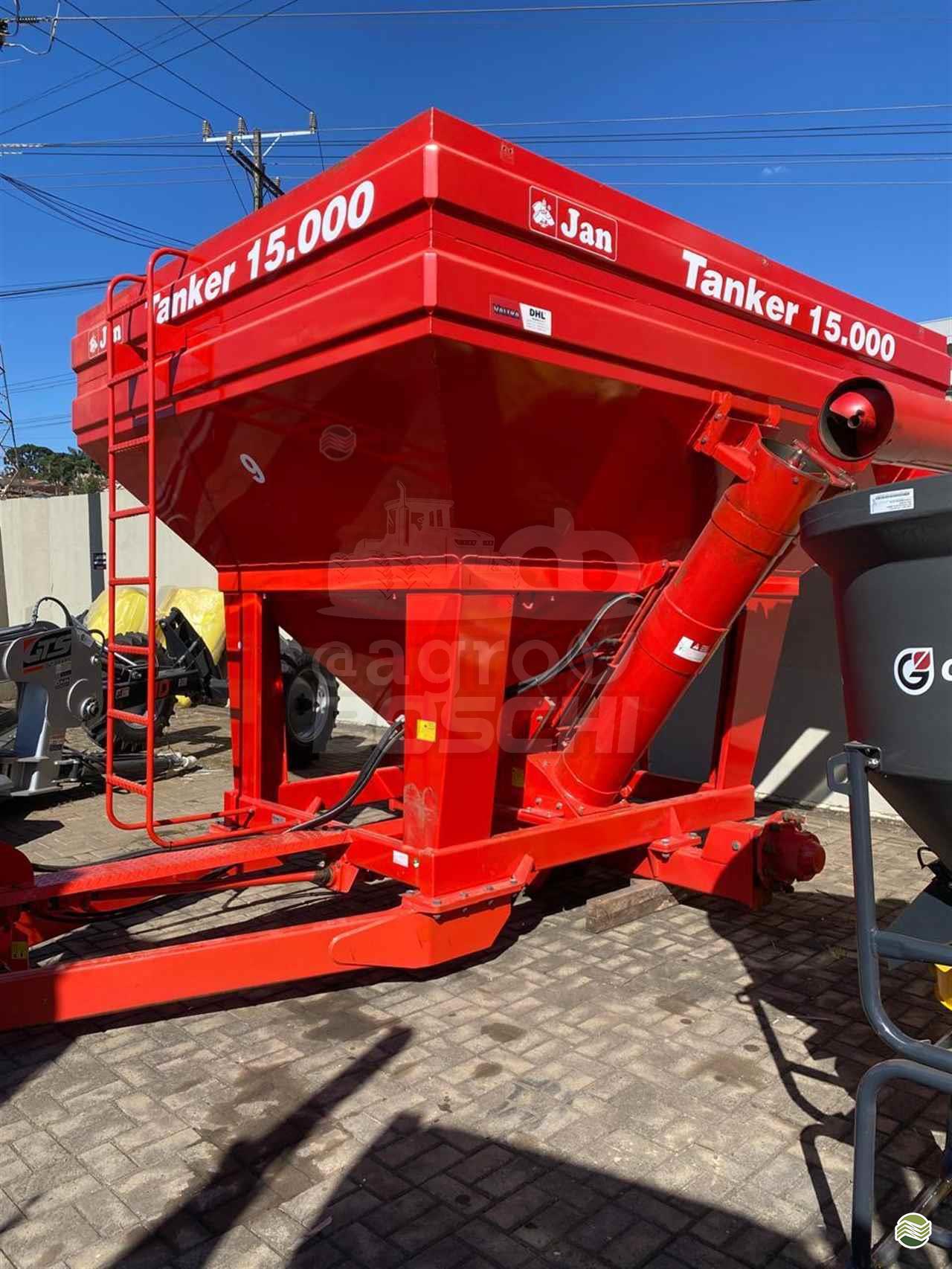 IMPLEMENTOS AGRICOLAS CARRETA BAZUKA GRANELEIRA 15000 AgroBoschi SAO JORGE DO IVAI PARANÁ PR